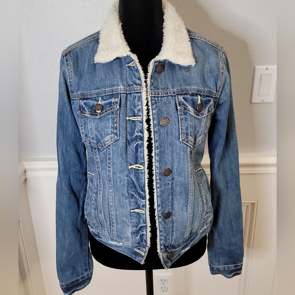Hollister denim jacket, Small